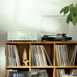 Amplificateur intégré 4