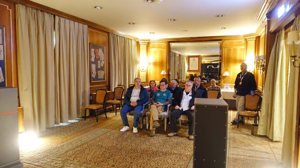 AudioCinema Em Casa Halcro Equinox Et Eclipse 2 1