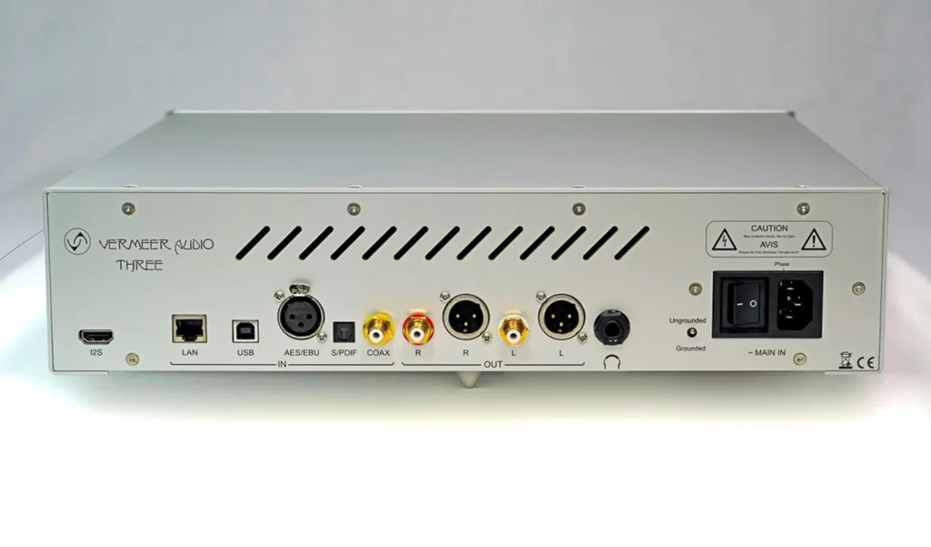 Audiophile Magazine Sur Le Vermeer Audio Three D 7