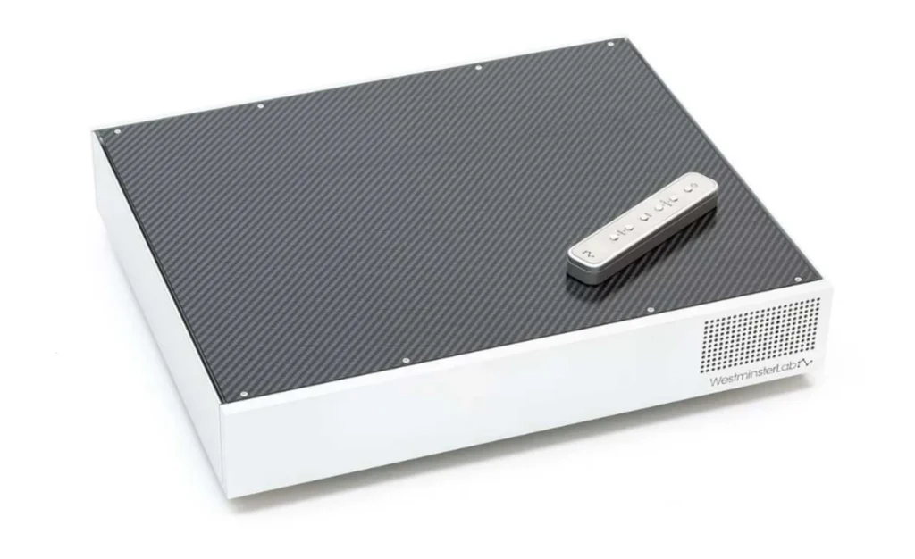 Audiophile Magazine Sur Les WestminsterLab Quest Et Rei 5