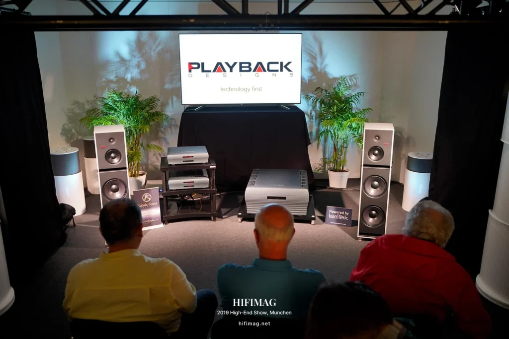 DDOMAG Sur Le Playback Designs SPA 8 04