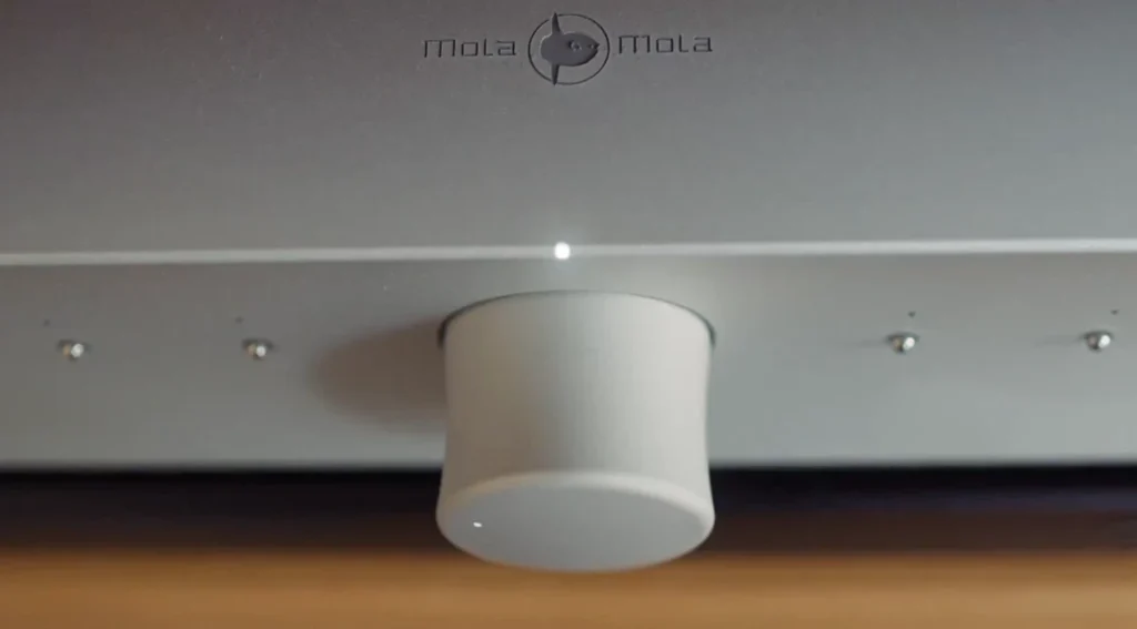 Darko Audio Sur Le Mola Mola Kula VIDEO 1