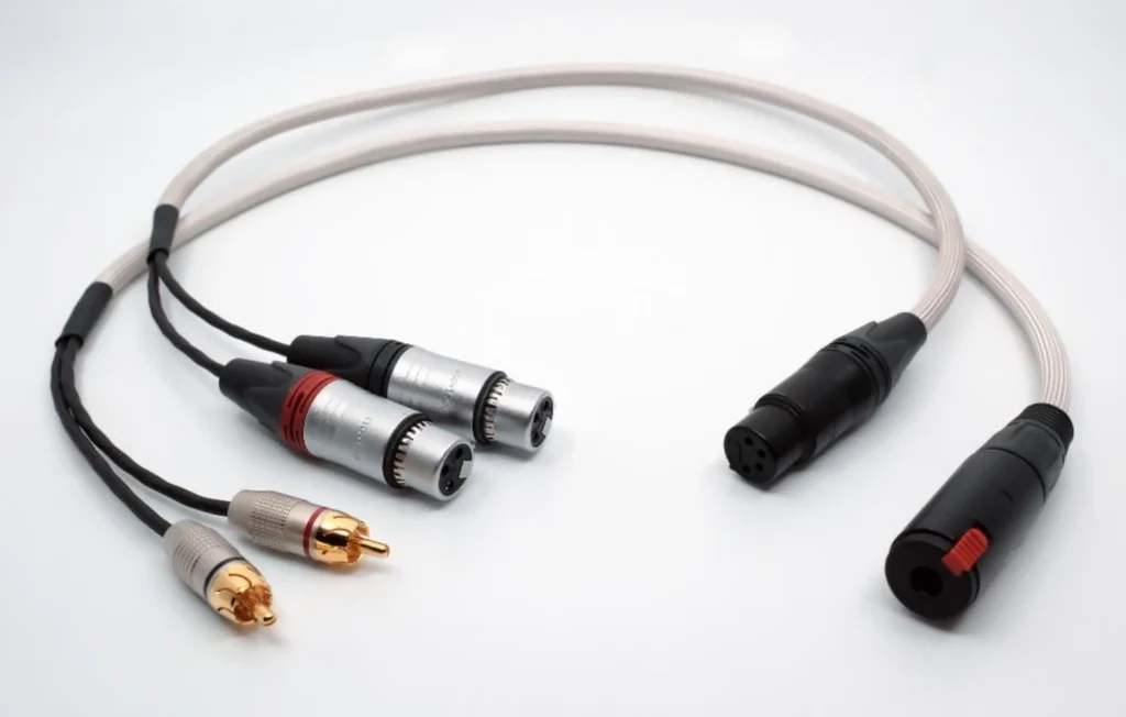 Ecoustics Sur Le DAC Helios De Weiss 02