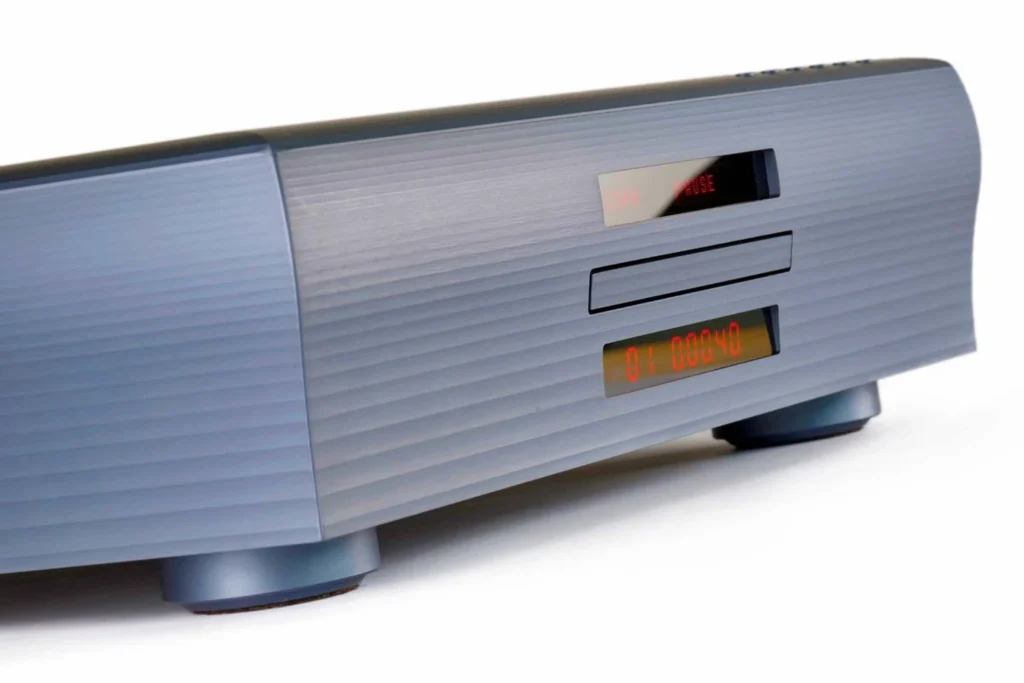 Fidelity Magazine Sur Le Playback Designs MPS 8 05