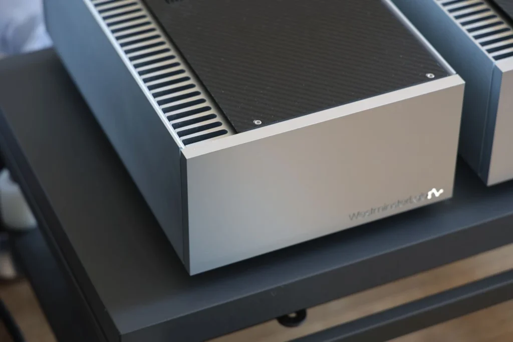 HIFI Advice HFA Sur Le Preamplificateur WestminsterLab Quest 18