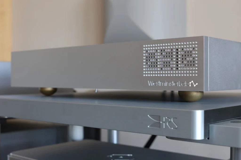 HIFI Advice HFA Sur Le Preamplificateur WestminsterLab Quest 26