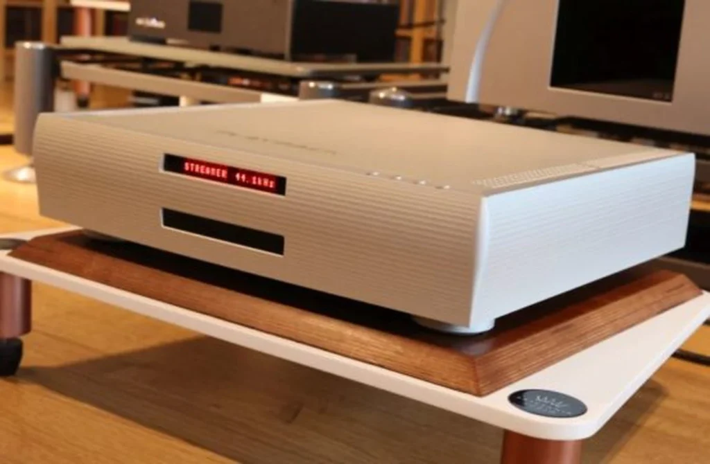 Hi Fi Advice HFA Sur Le Playback Designs MPD 6 01