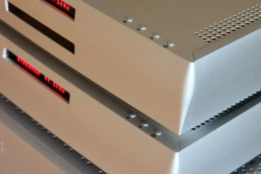 Hi Fi Advice HFA Sur Le Playback Designs MPD 6 04