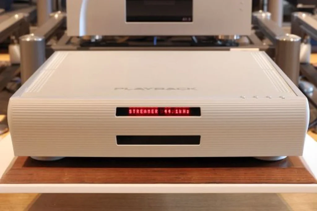 Hi Fi Advice HFA Sur Le Playback Designs MPD 6 08