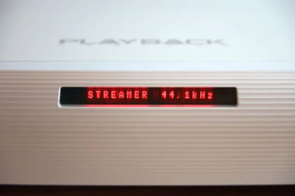 Hi Fi Advice HFA Sur Le Playback Designs MPS X 08