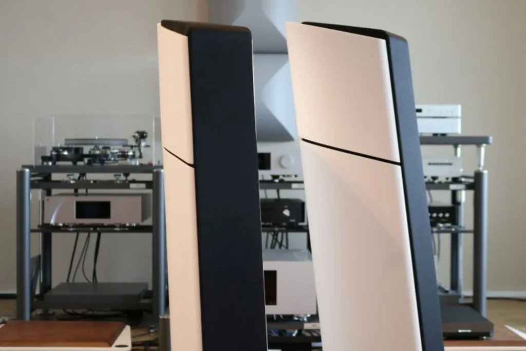 Hi Fi Advice Sur Les Enceintes Aequo Audio Stilla Actives 02
