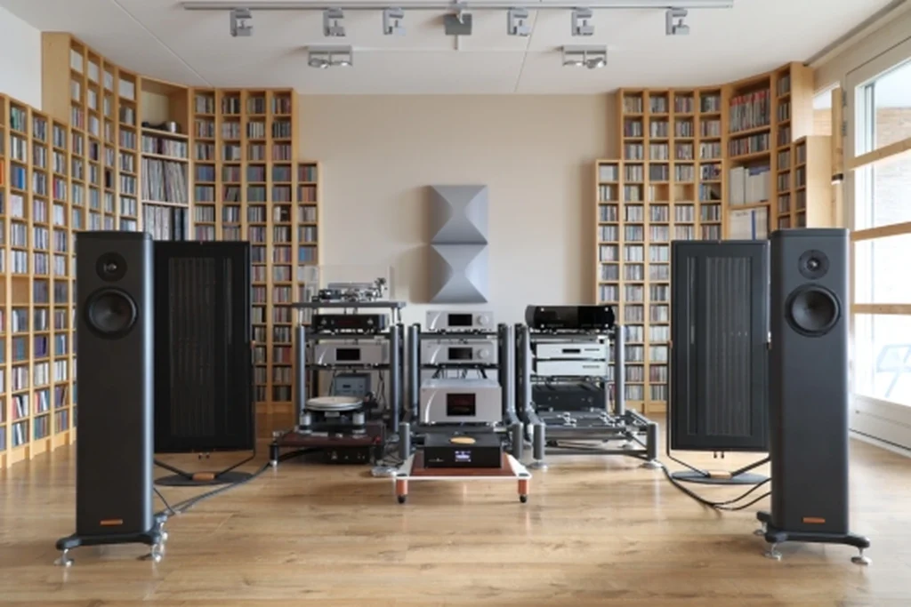 Hi Fi Advice Sur Les Enceintes Diptyque Audio Dp107 04