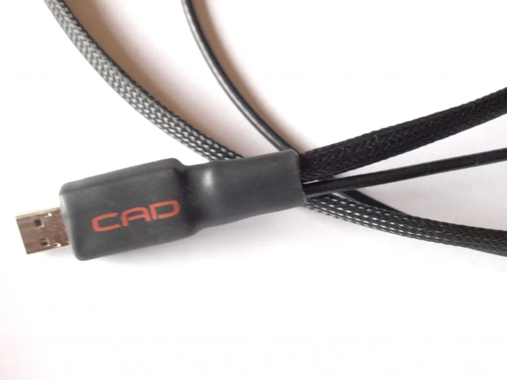 Hi Fi Pig Sur Le Cable CAD USB I 02