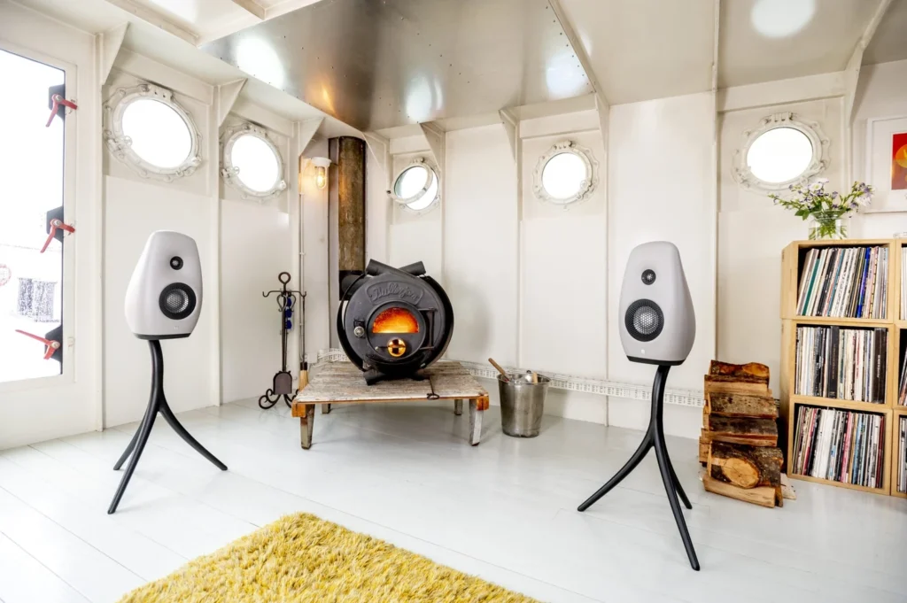 Hi Fi Sur Les Vivid Audio Kaya S12 02