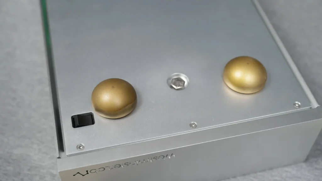 HiFi 388 sur le phonostage WestminsterLab Monologue 05_1