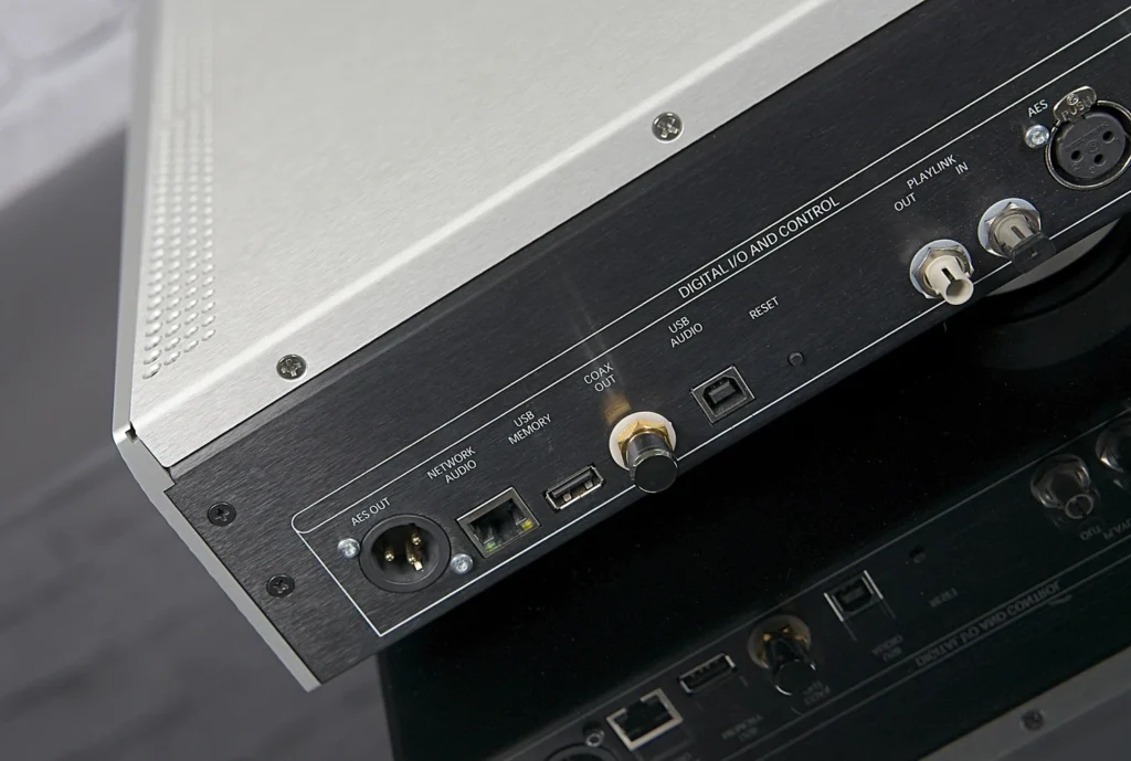 HiFi Knigths Sur Le DAC Playback Designs MPD 6 Et Le Streamer MPS X 10