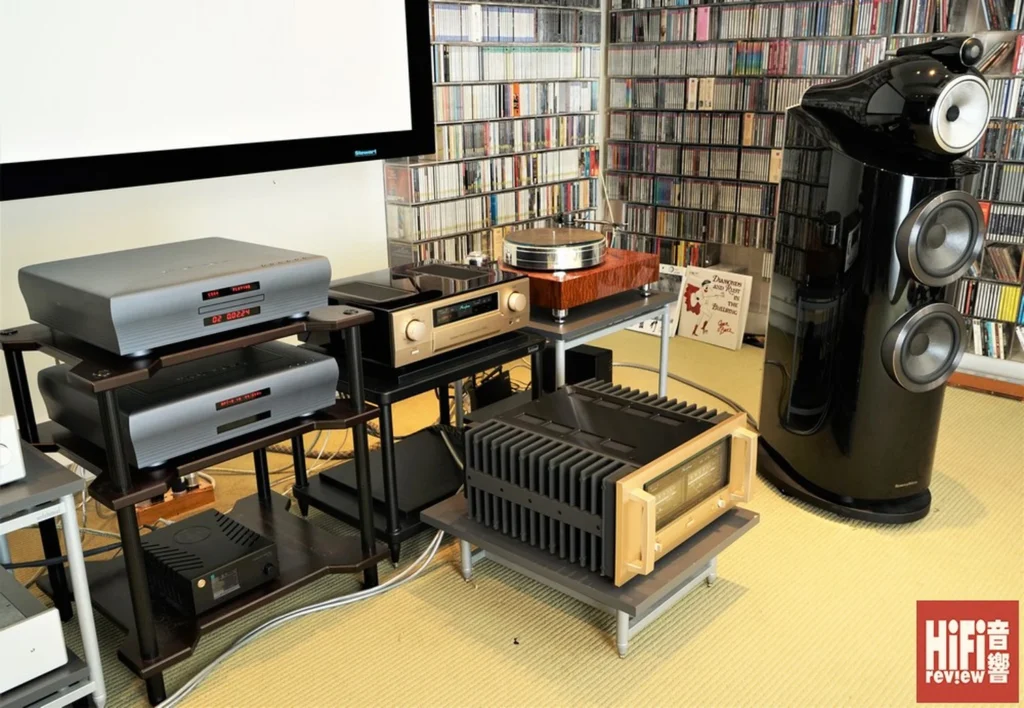 HiFi Review sur les Playback MPD-8 (DAC) et MPT-8 (transport) 10