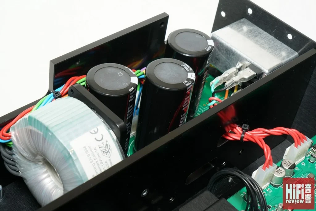 HiFi Review sur les Playback MPD-8 (DAC) et MPT-8 (transport) 13