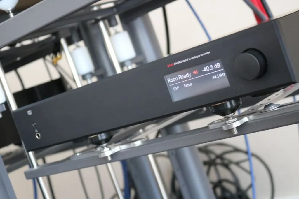 Hifi Advice HFA Sur Le Weiss DAC502 01