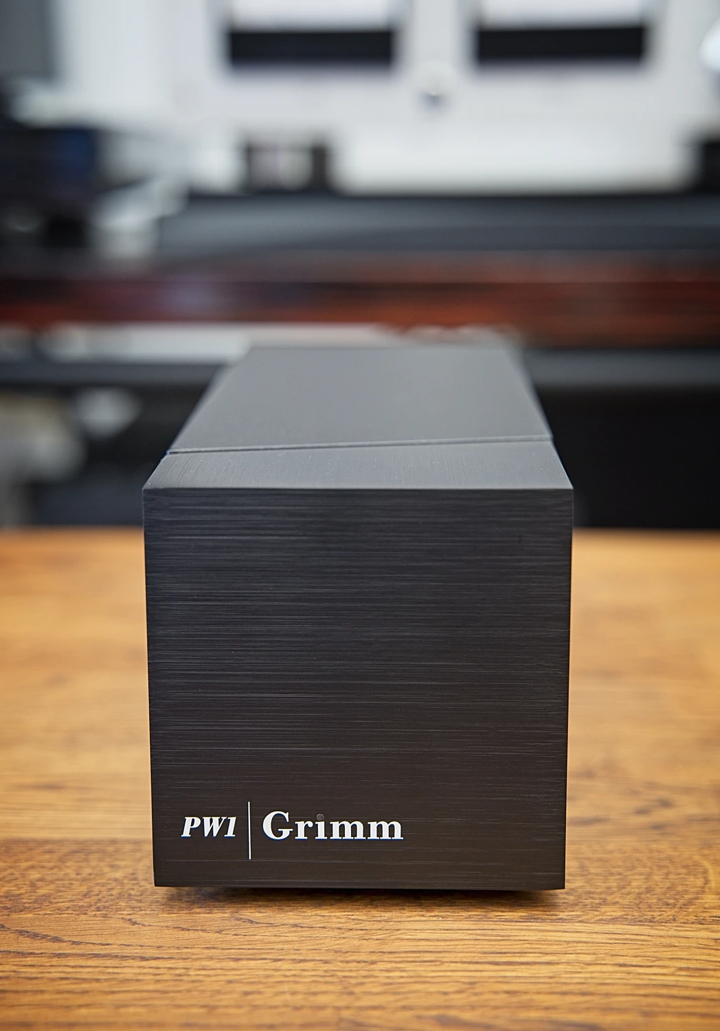 Hifi Knights sur le phonostage Grimm Audio PW1 01