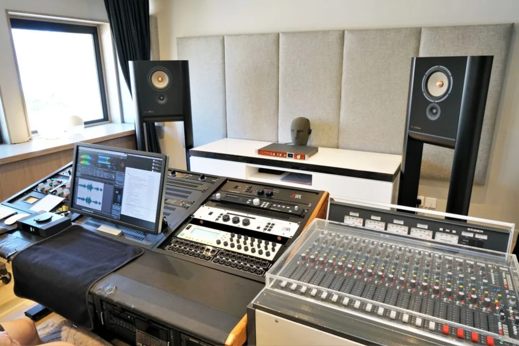 Hifi Review Sur Les Enceintes Grimm Audio LS1be Et Le Subwoofer LS1s Dmf 07