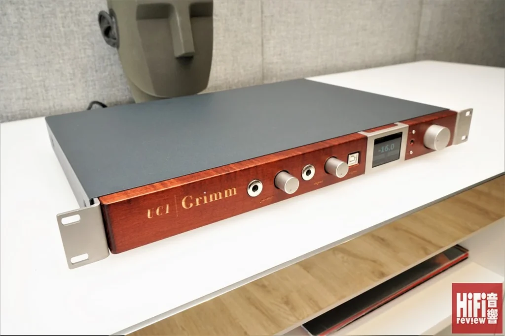 Hifi Review Sur Les Enceintes Grimm Audio LS1be Et Le Subwoofer LS1s Dmf 09