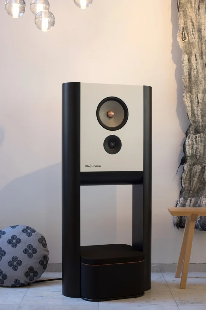 Hifi Review Sur Les Enceintes Grimm Audio LS1be Et Le Subwoofer LS1s Dmf 13
