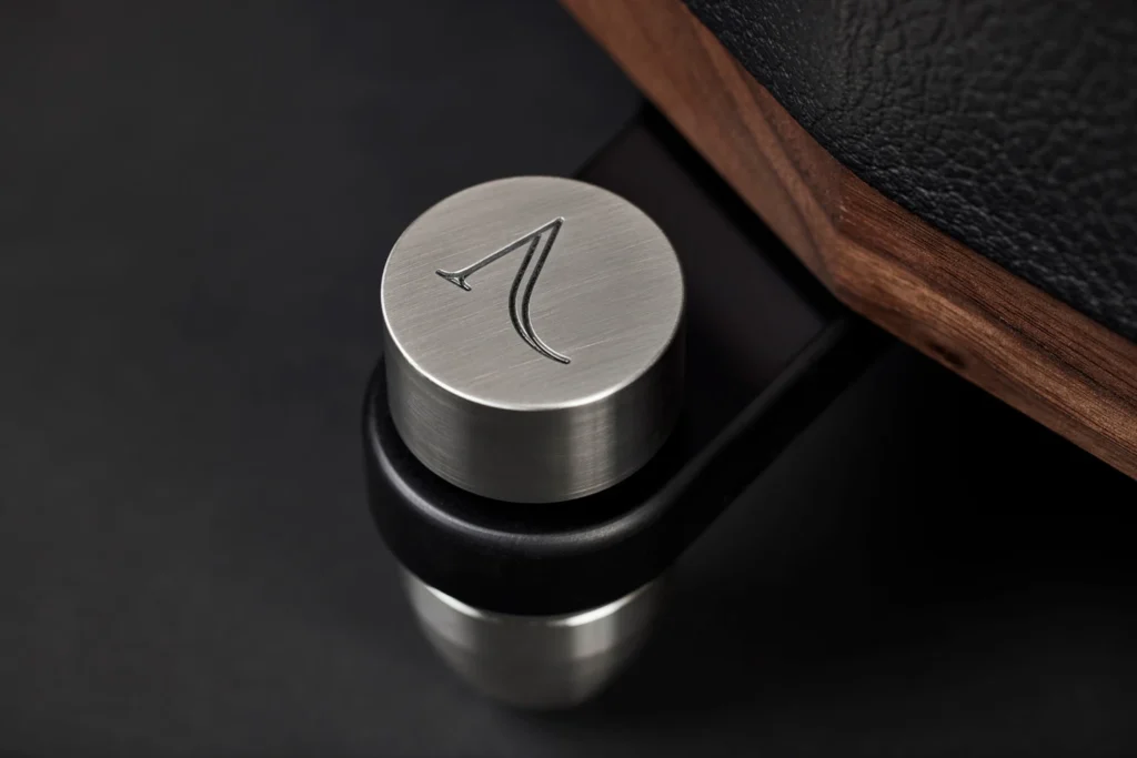 LowBits sur les enceintes Peak Consult Dragon Legacy 09