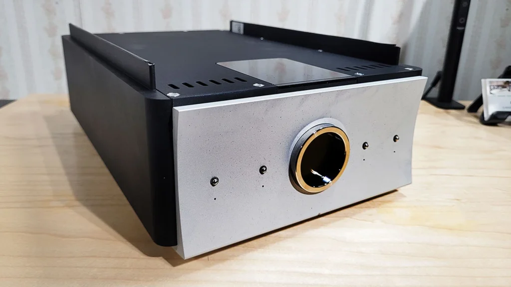 Part Time Audiophile sur le phono Mola-Mola Lupe 06