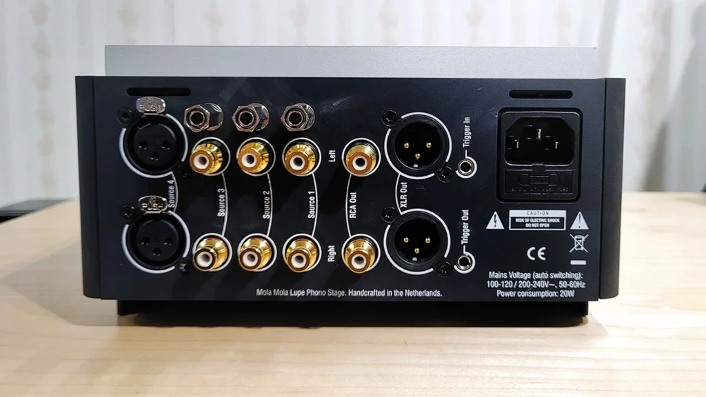 Part Time Audiophile sur le phono Mola-Mola Lupe 07