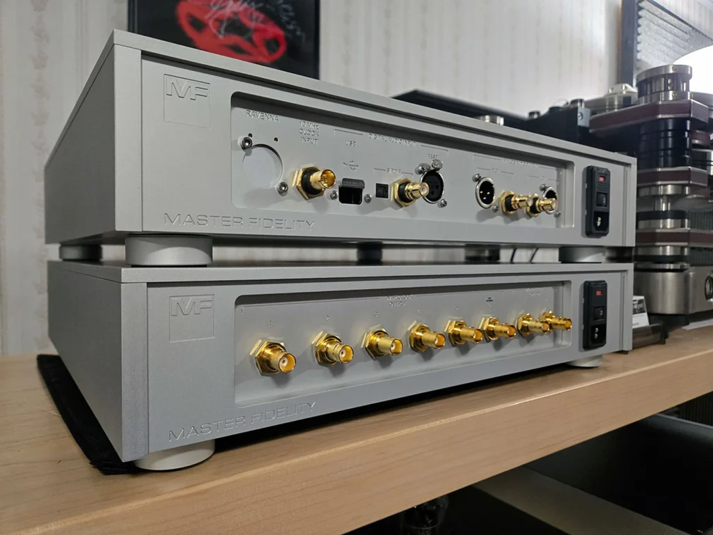 Positive Feedback sur la suite digitale Master Fidelity NADAC D et NADAC C 07