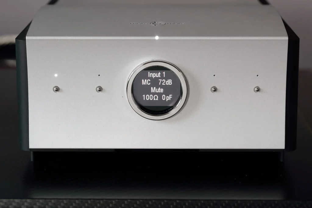 Positive-Feedback sur le phono Mola-Mola Lupe 07