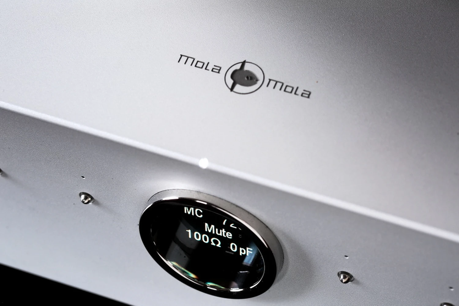 Positive-Feedback sur le phono Mola-Mola Lupe 12