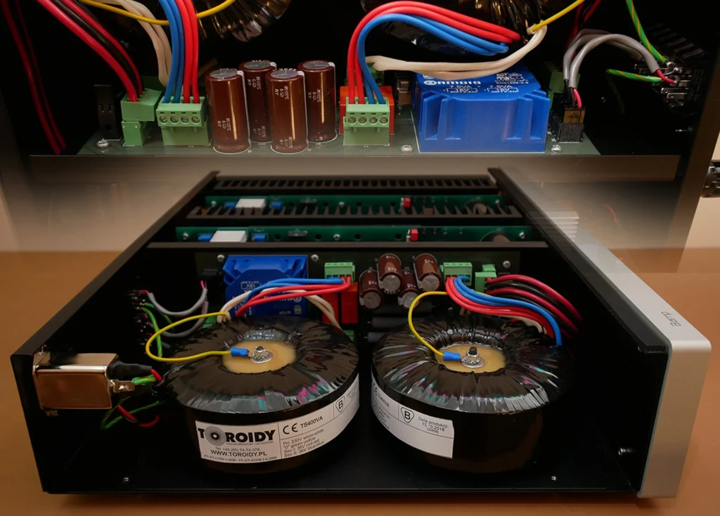 Six Moons B.audio B.amp 4