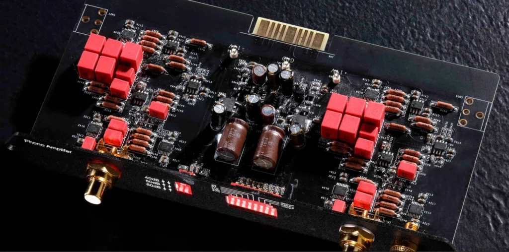 Six Moons Sur Le Cos Engineering D10 07
