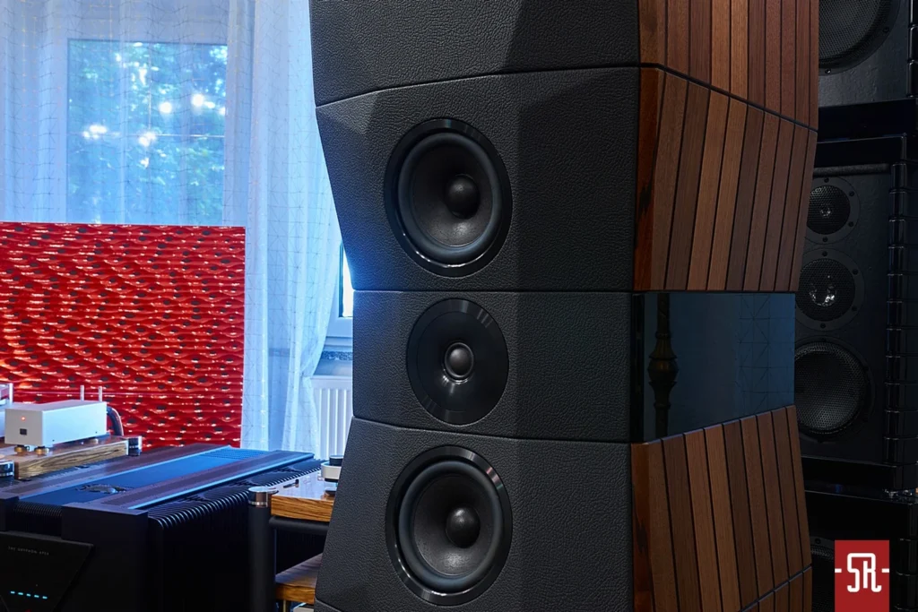 Sound Rebels sur les enceintes Peak Consult Dragon Legacy 25
