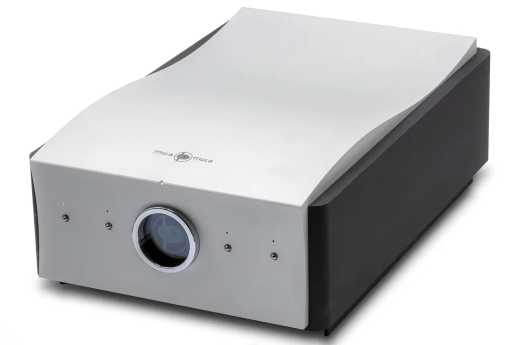 SoundStage Australia sur le Mola-Mola Lupe 07