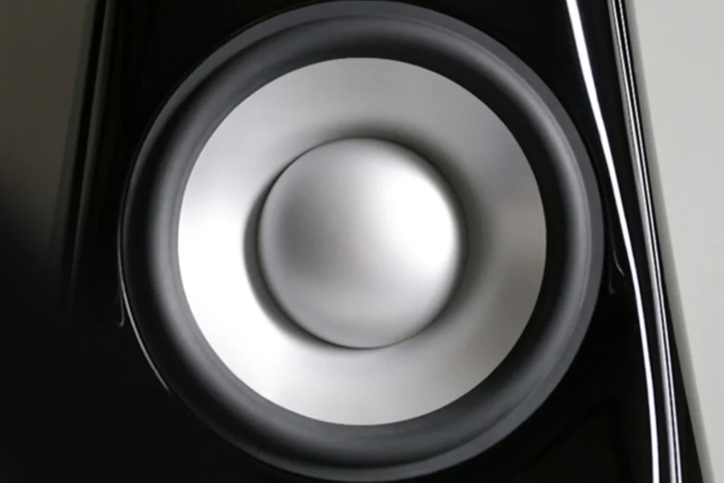 SoundStage HIFI Sur Les Vivid Audio Giya G2 Serie 2 08