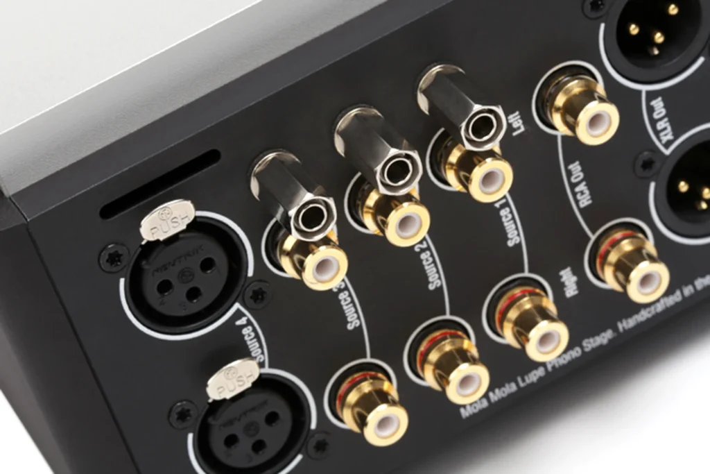 SoundStage Ultra sur le phonostage Mola-Mola Lupe 06