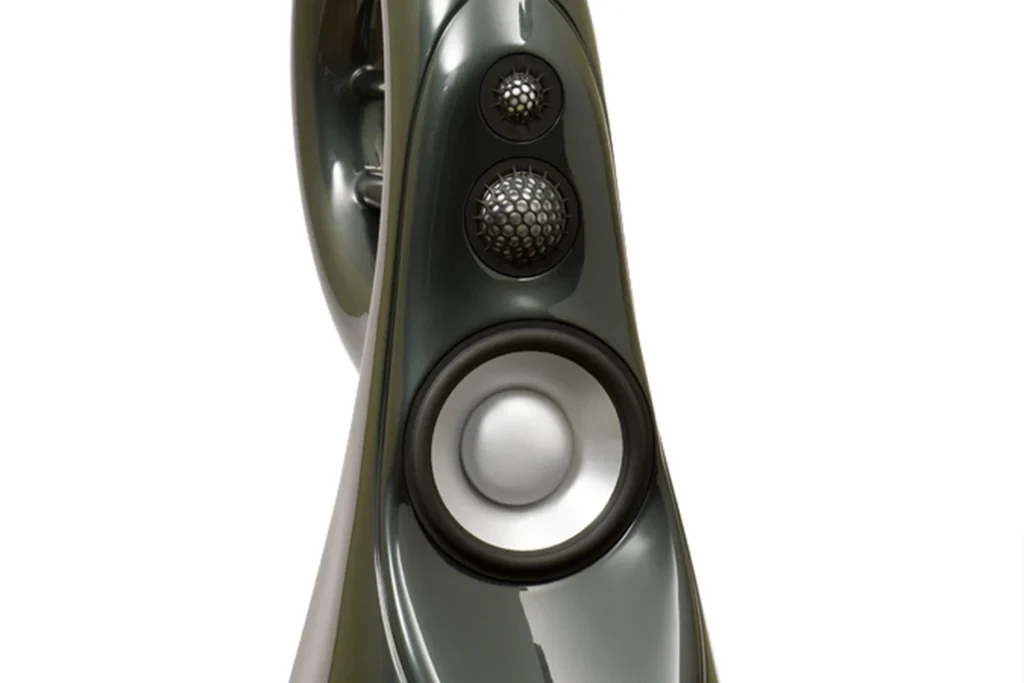 SoundStage Ultra Sur Les Enceintes Vivid Audio G3S2 04