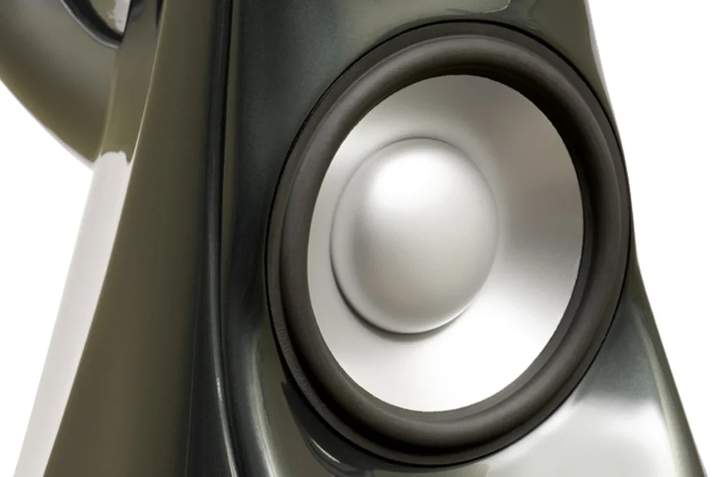 SoundStage Ultra Sur Les Enceintes Vivid Audio G3S2 05