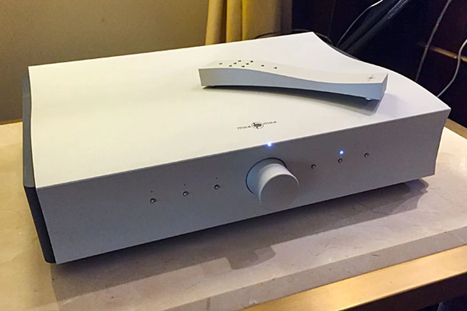 Stereophile Sur Le Preampli Mola Mola Makua Avec Sa Carte DAC Optionnelle 01