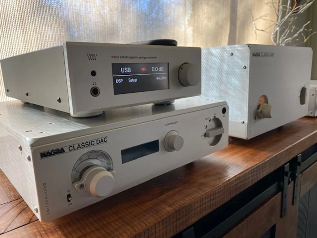 Steve HUFF Sur Le Weiss DAC501 01