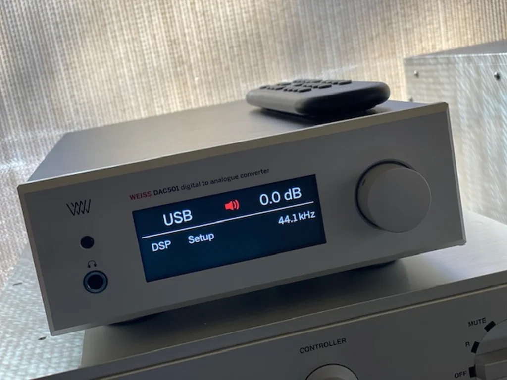 Steve HUFF Sur Le Weiss DAC501 04