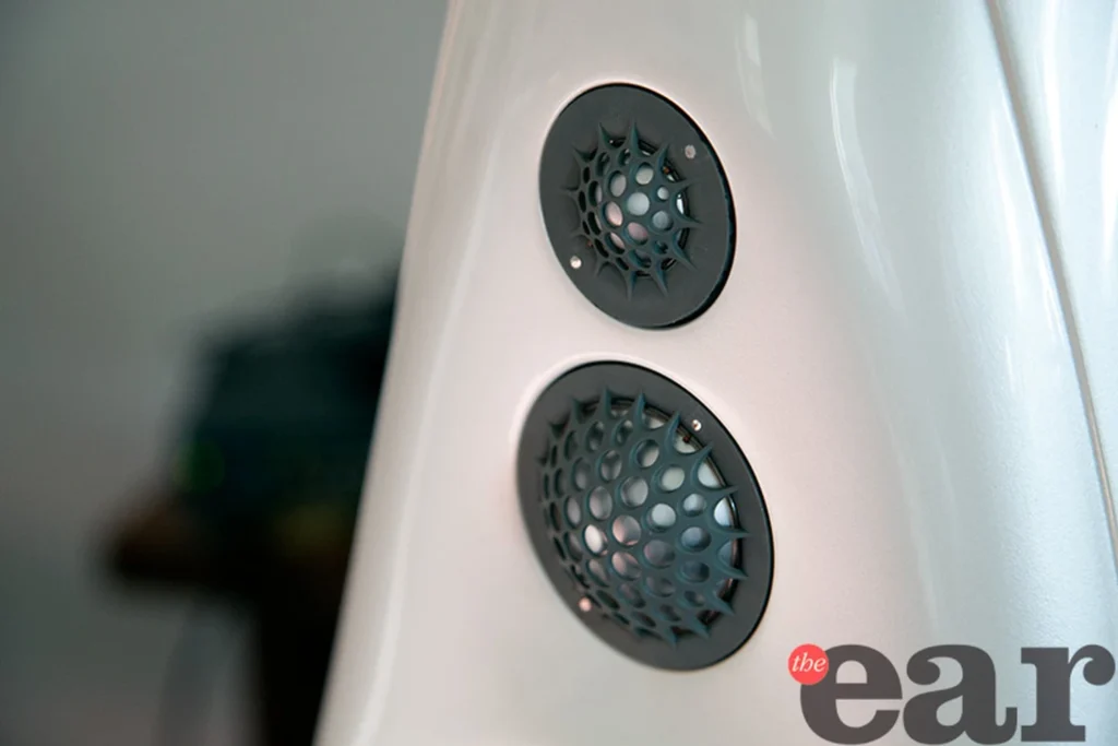 The Ear Sur Les Vivid Audio Giya G1 Spirit 01
