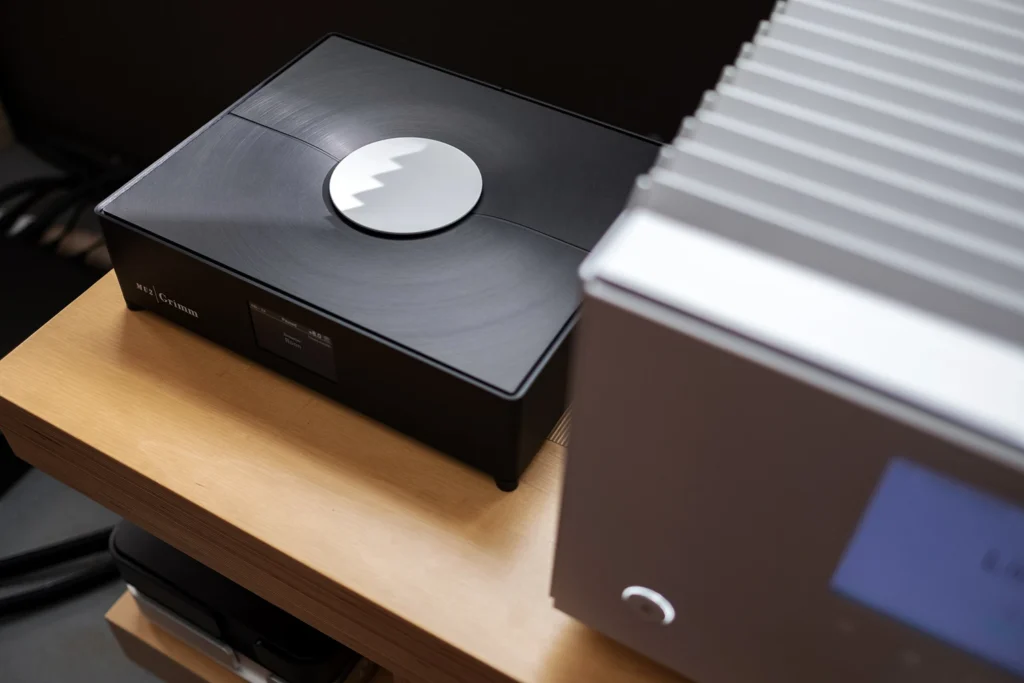 Twittering Machines Grimm Audio MU2 4