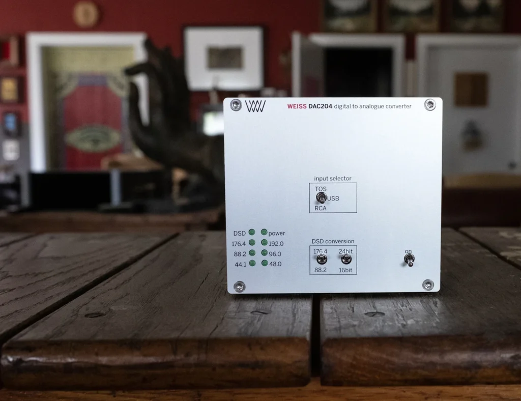 Twittering Machines Sur Le Weiss DAC204 01