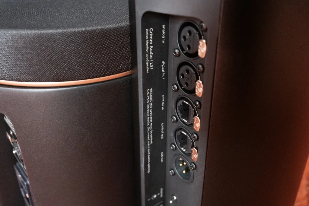 Twittering Machines Sur Les Enceintes Actives Grimm Audio LS1c 02